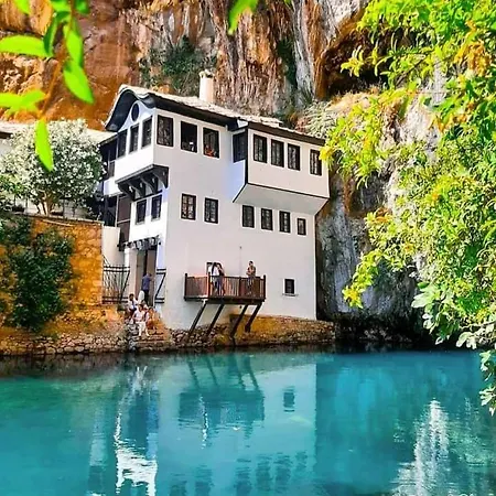 Zig-Lana Apartments Near Old Brige Mostar